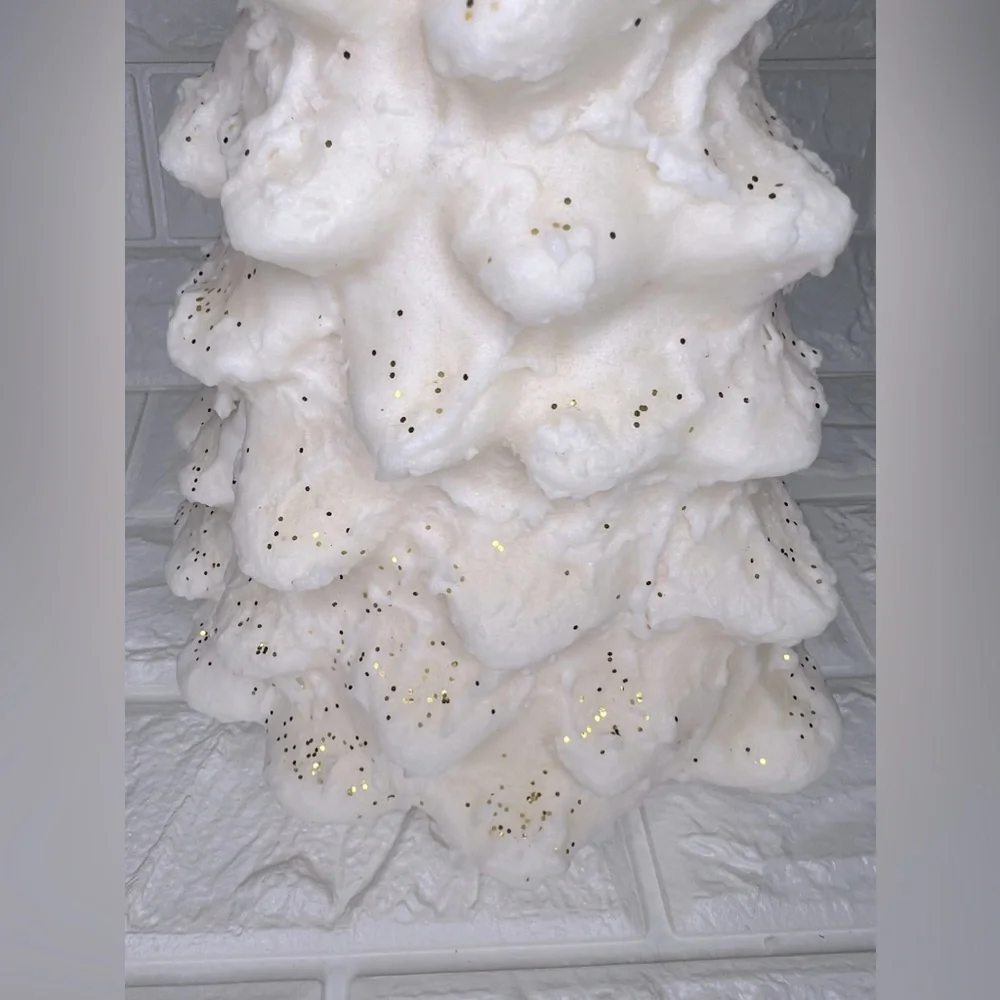 4lb Christmas Tree Candle Colonial Candle of Cape Cod Creamy White Glitter